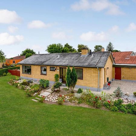 3 Bedroom Pet Friendly Home In Nordborg Exterior photo